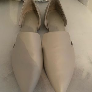 Vince leather flats size 6.5